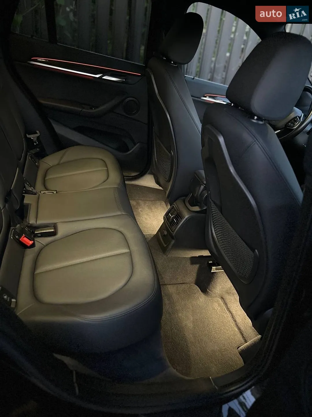 2016 BMW X1 - мініатюра 61