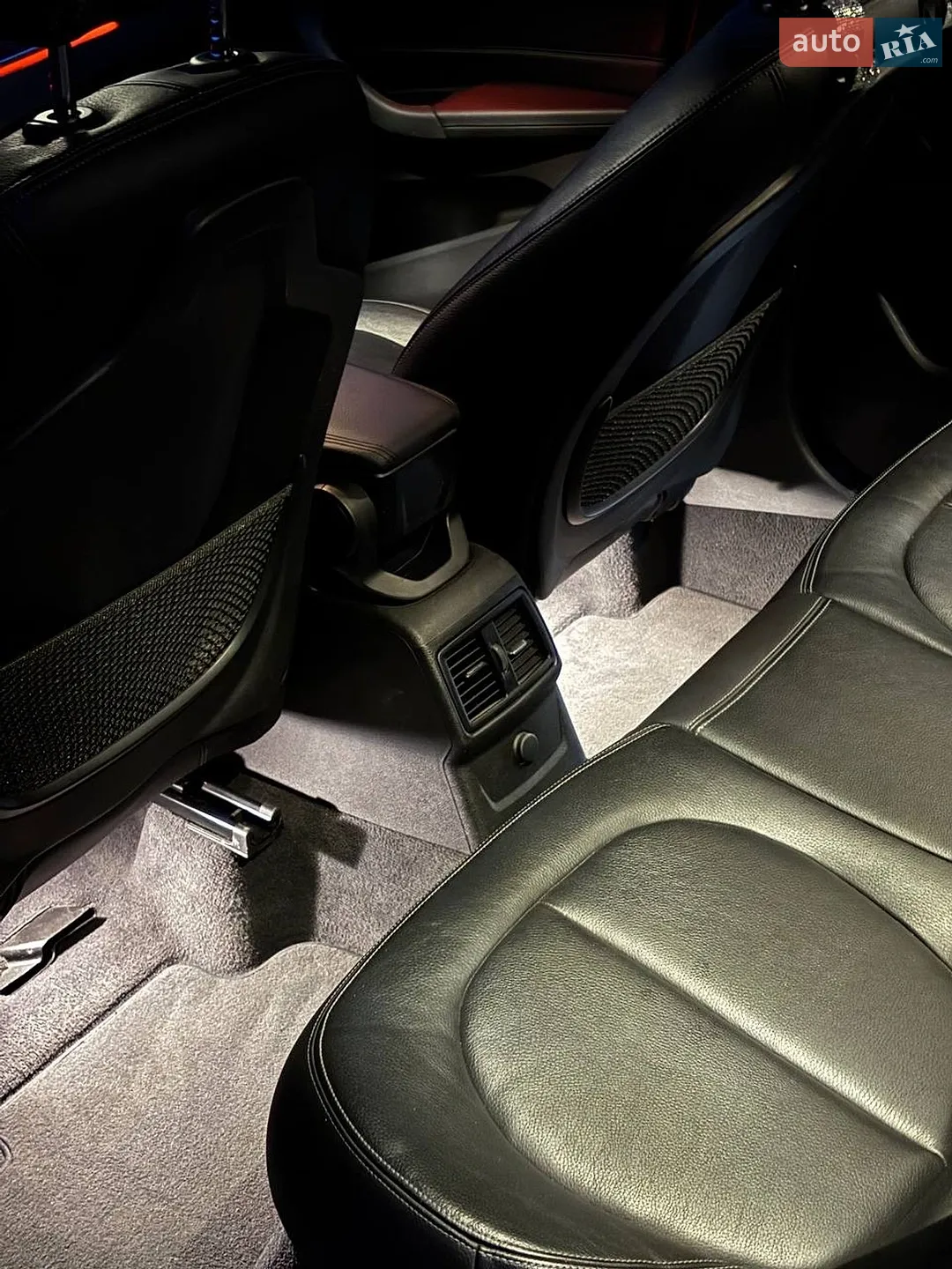 2016 BMW X1 - мініатюра 19