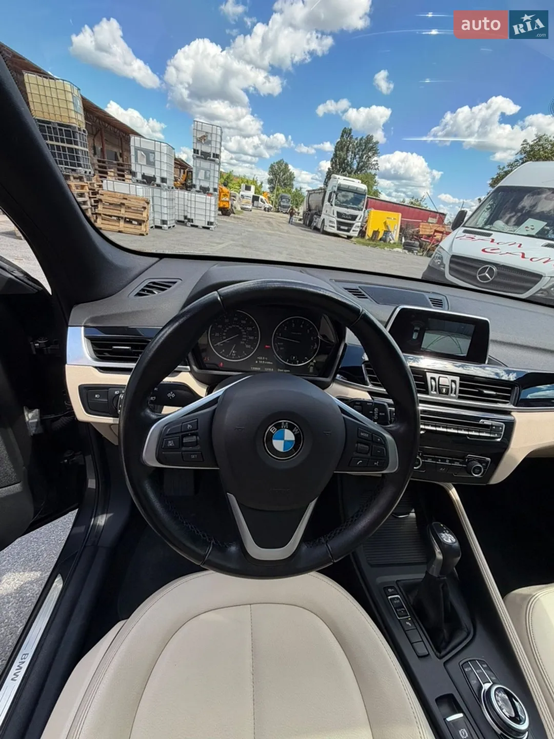 2017 BMW X1 - мініатюра 10