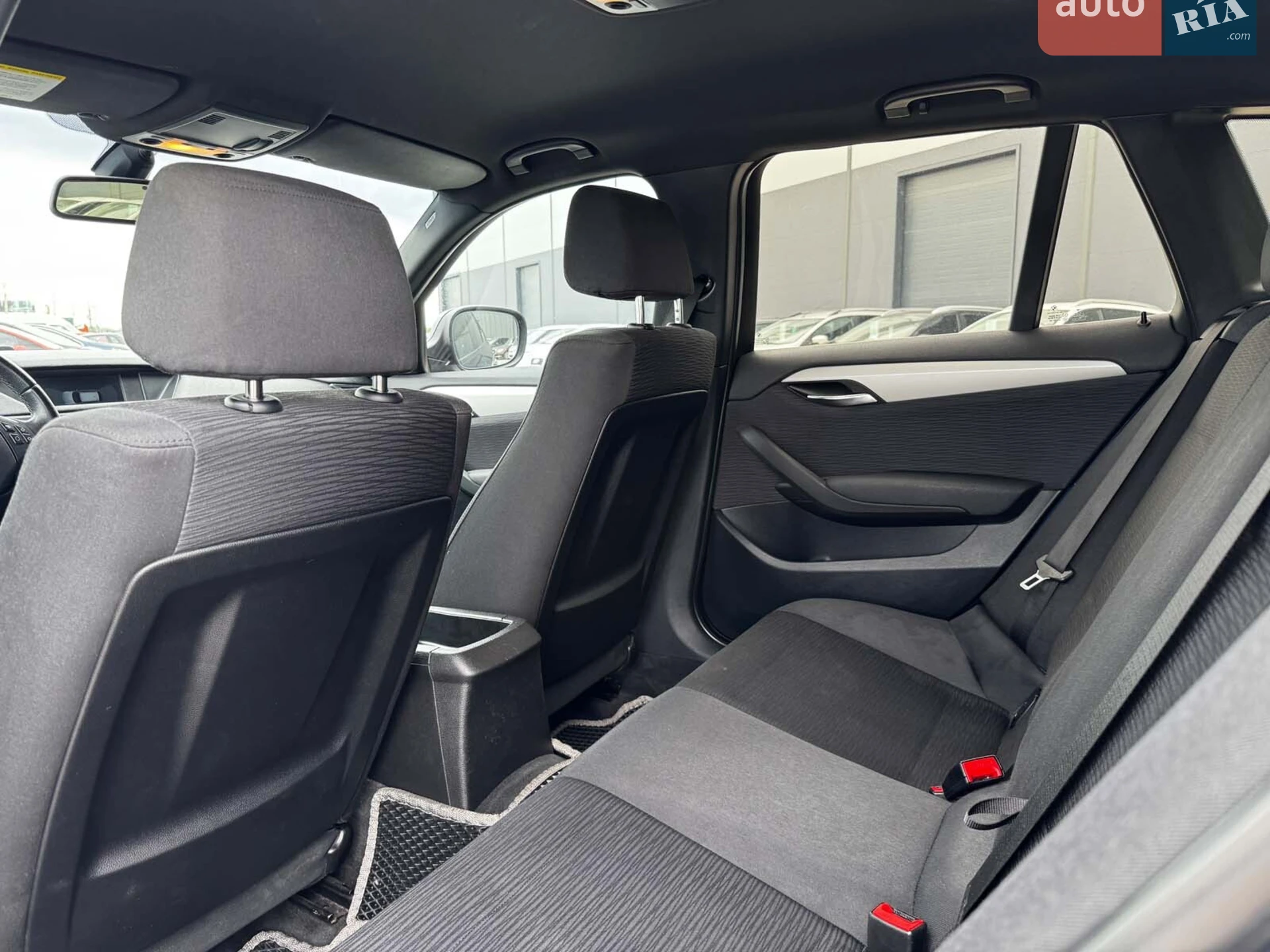 2010 BMW X1 - мініатюра 27