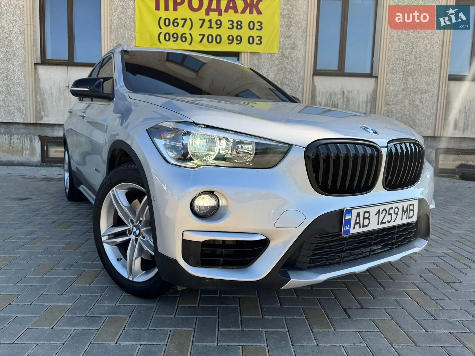 2015 BMW X1 - мініатюра 15