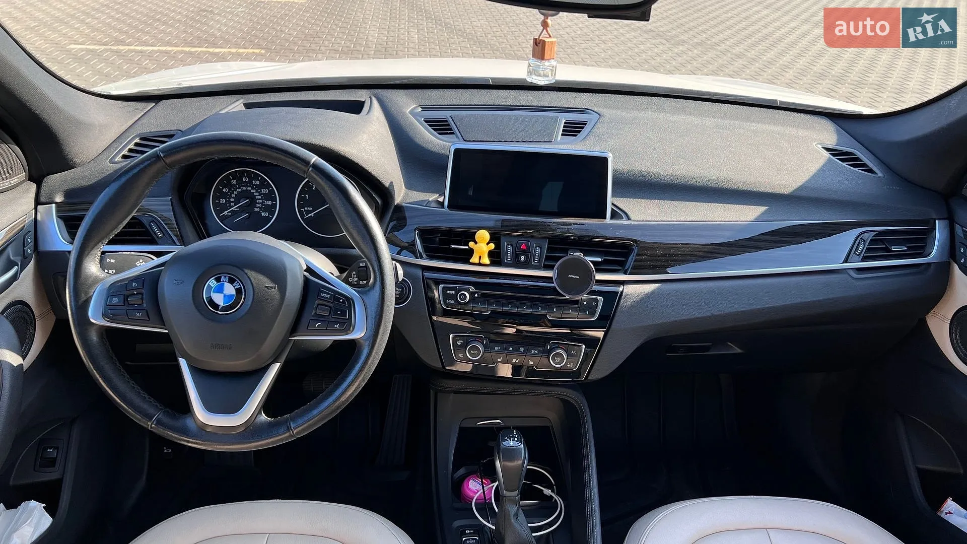 2016 BMW X1 - мініатюра 32