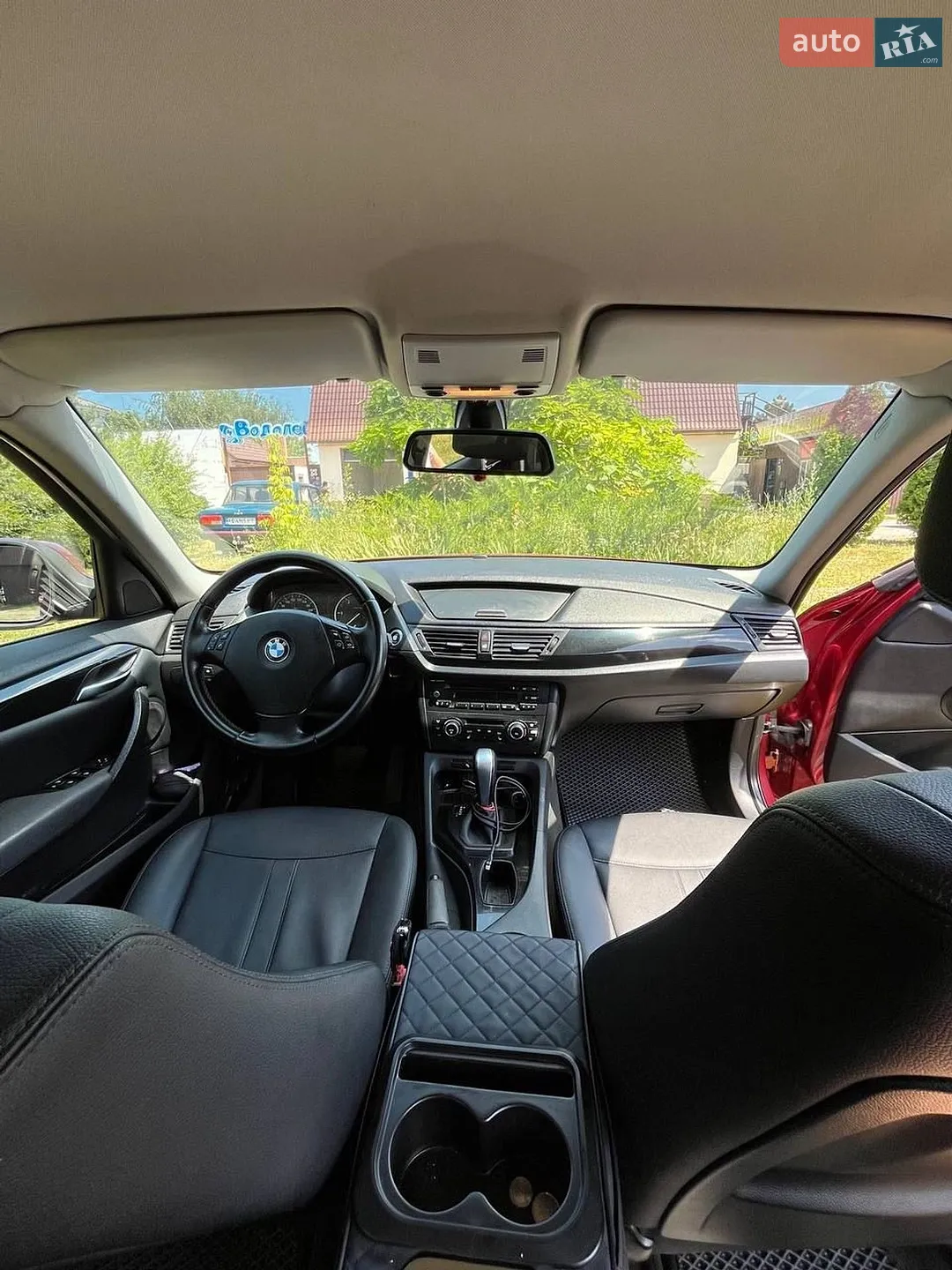 2010 BMW X1 - мініатюра 10
