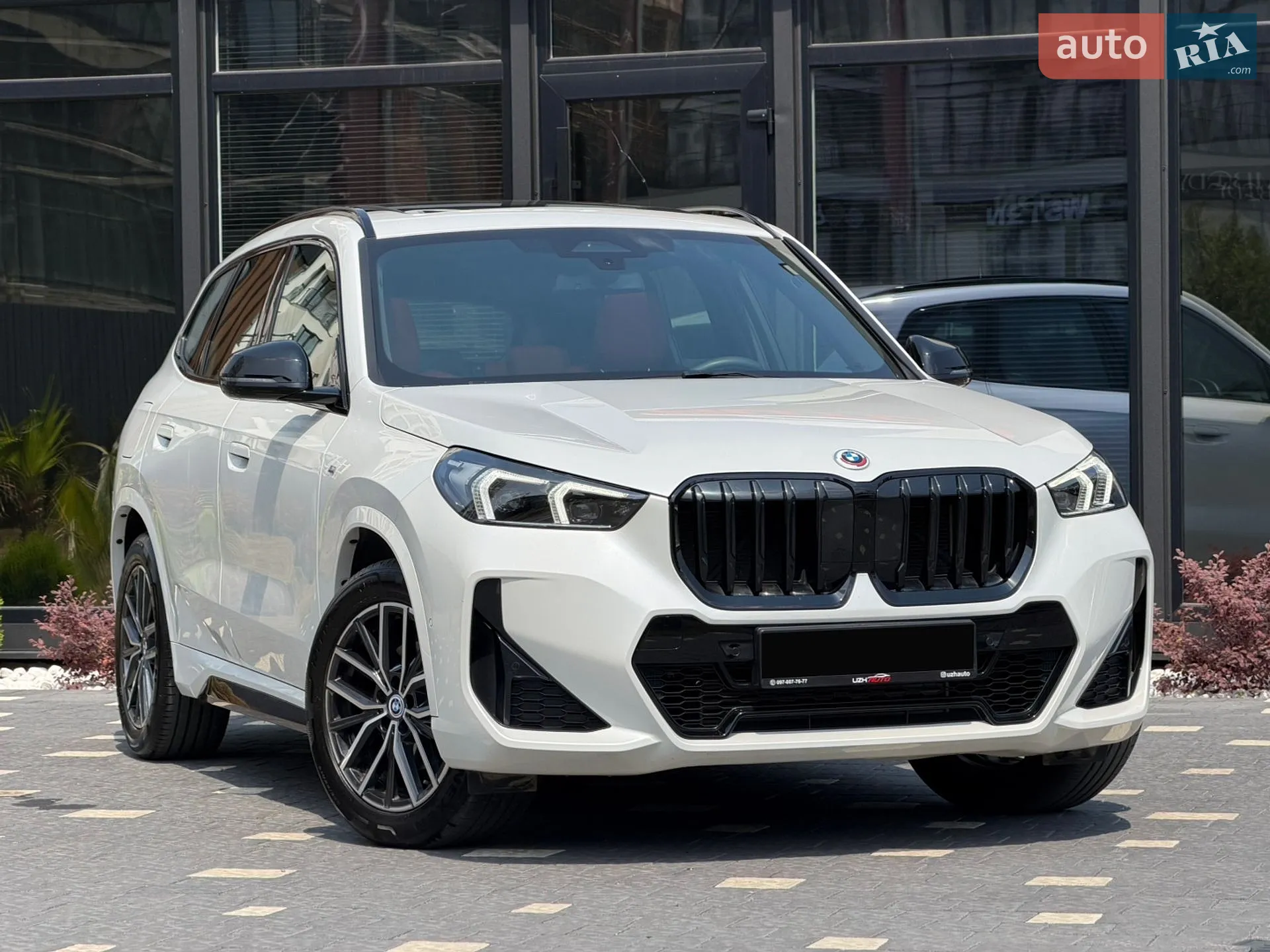 2023 BMW X1 - мініатюра 3