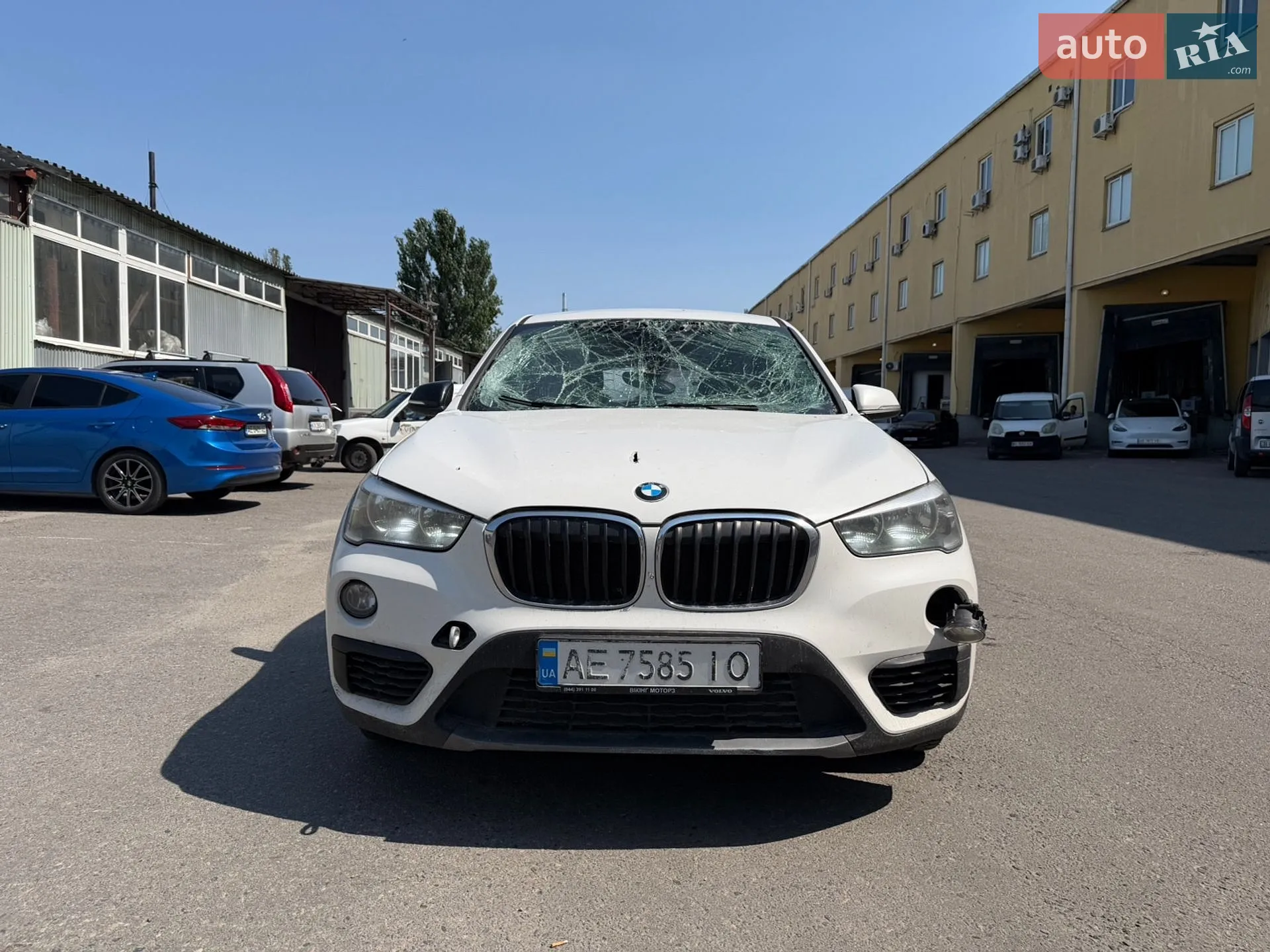 2016 BMW X1 - мініатюра 2