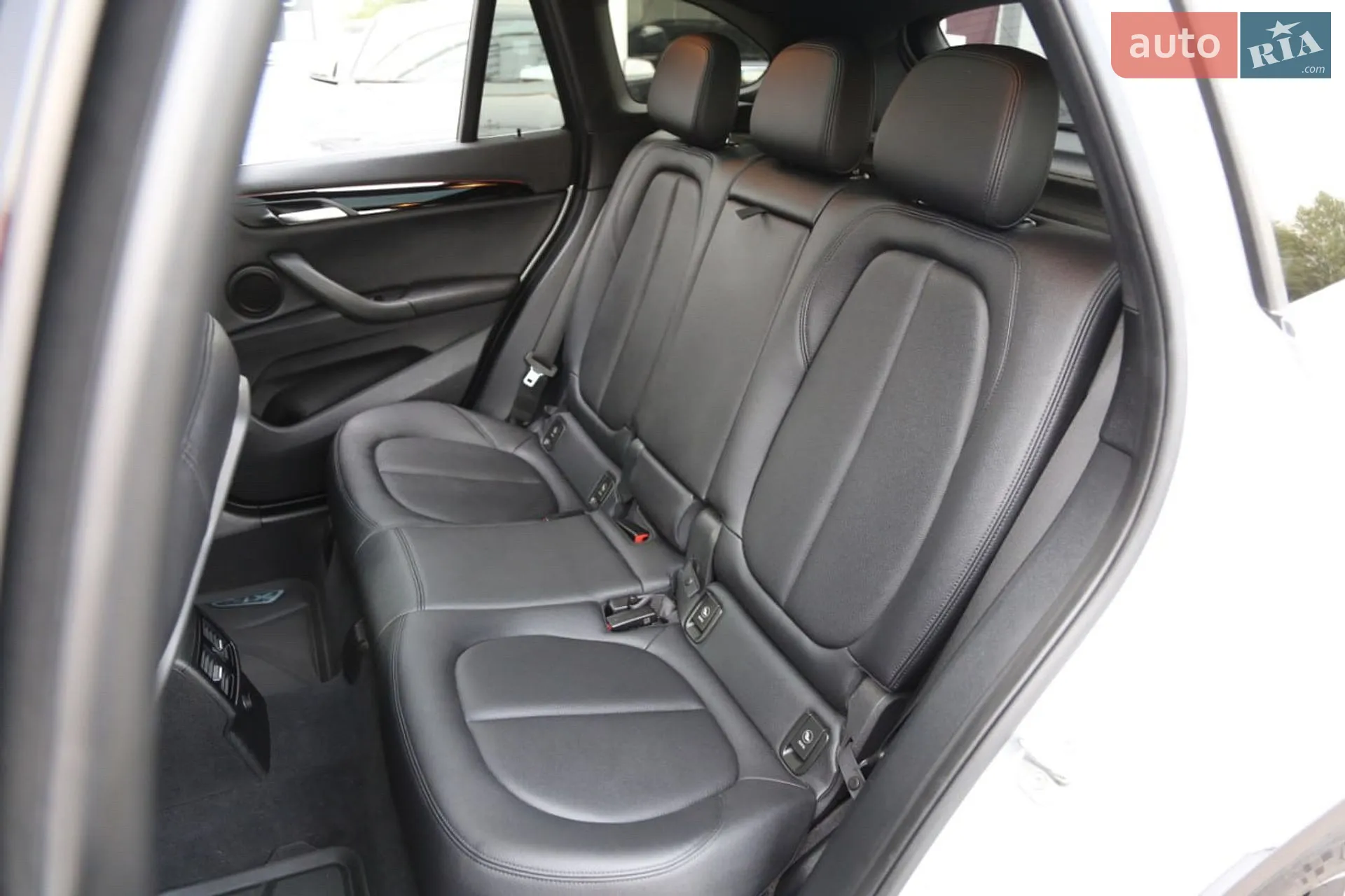2016 BMW X1 - мініатюра 8