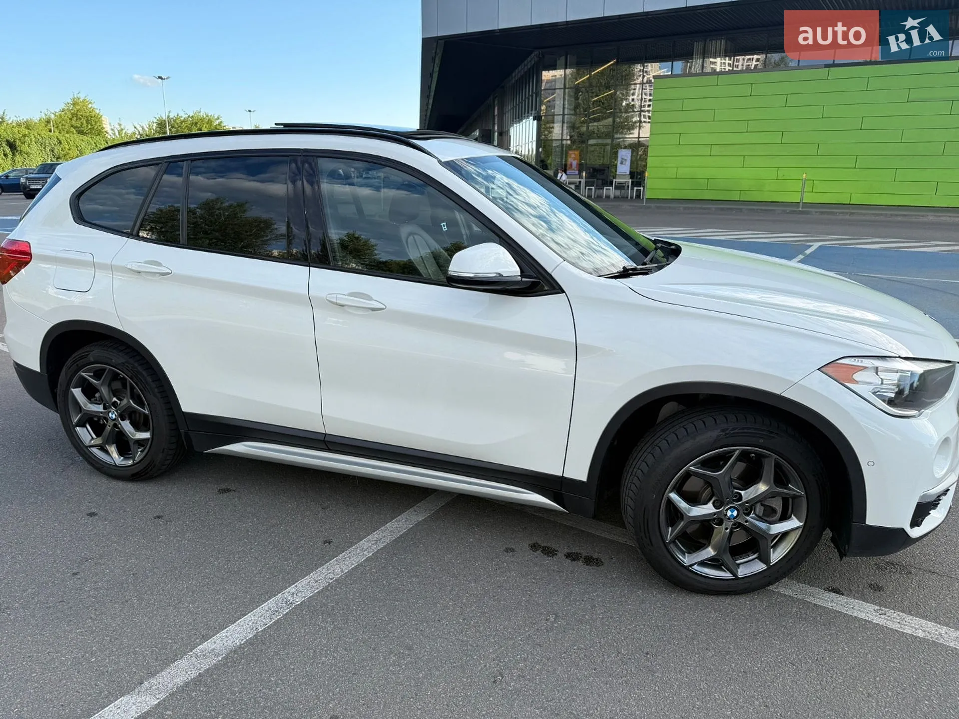 2017 BMW X1 - мініатюра 3