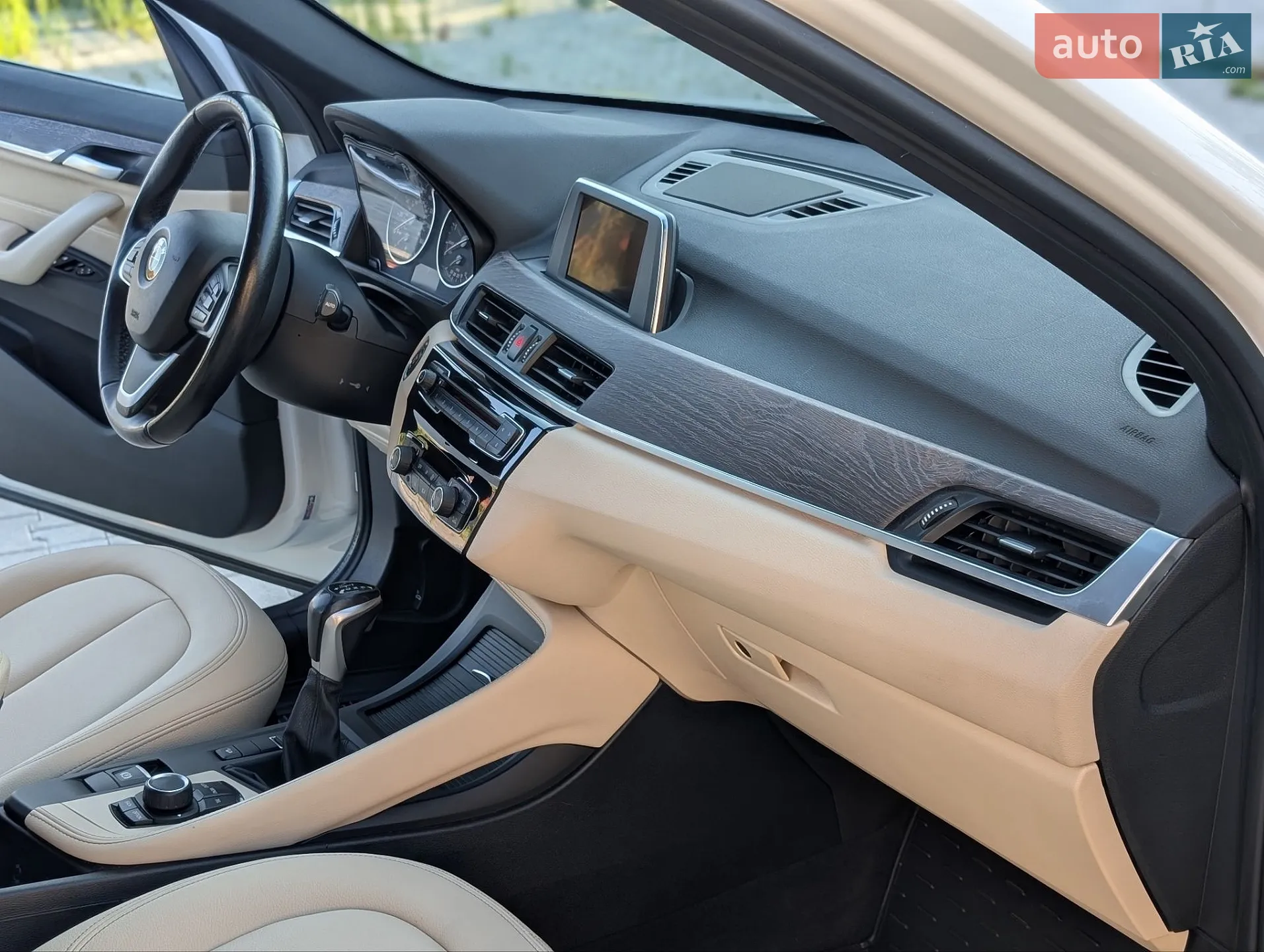 2016 BMW X1 - мініатюра 46