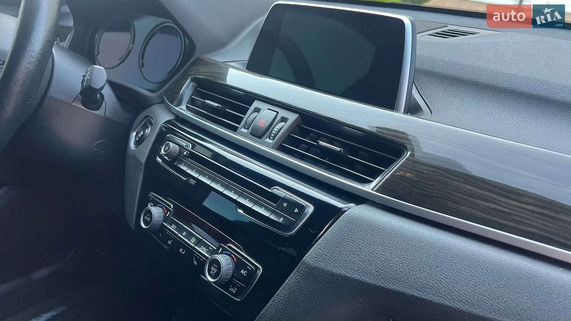 2018 BMW X1 - мініатюра 101