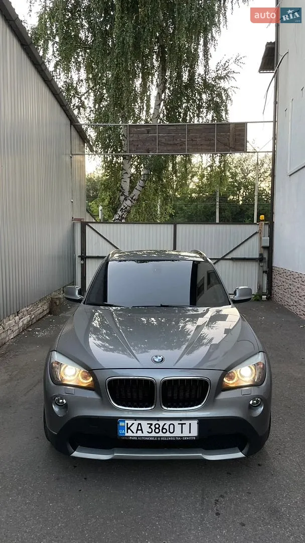 2010 BMW X1 - мініатюра 3