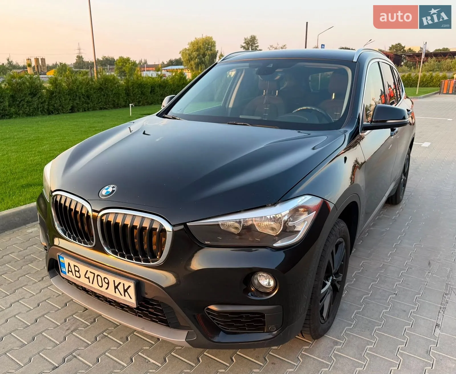 2017 BMW X1 - мініатюра 2