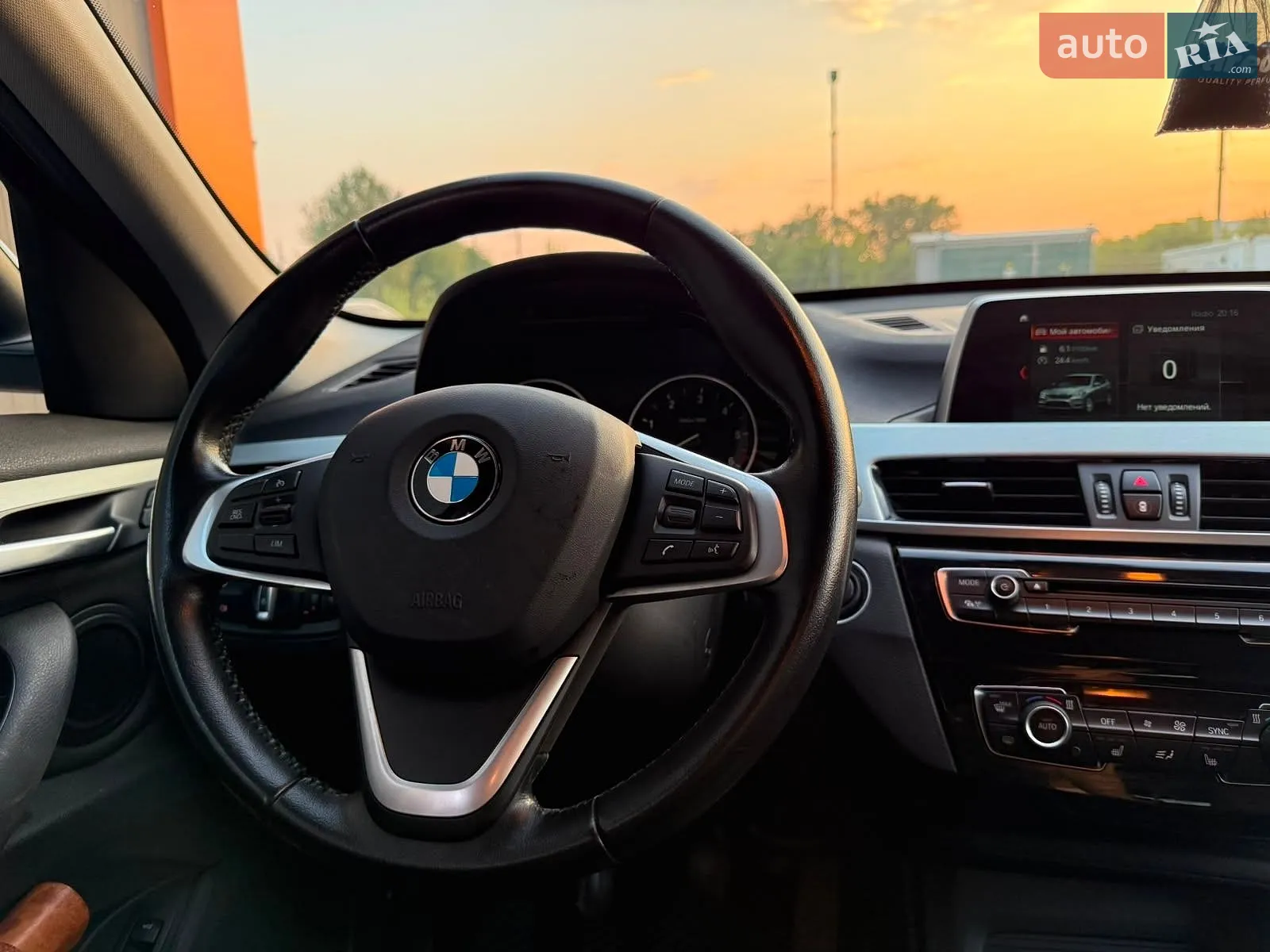 2017 BMW X1 - мініатюра 50