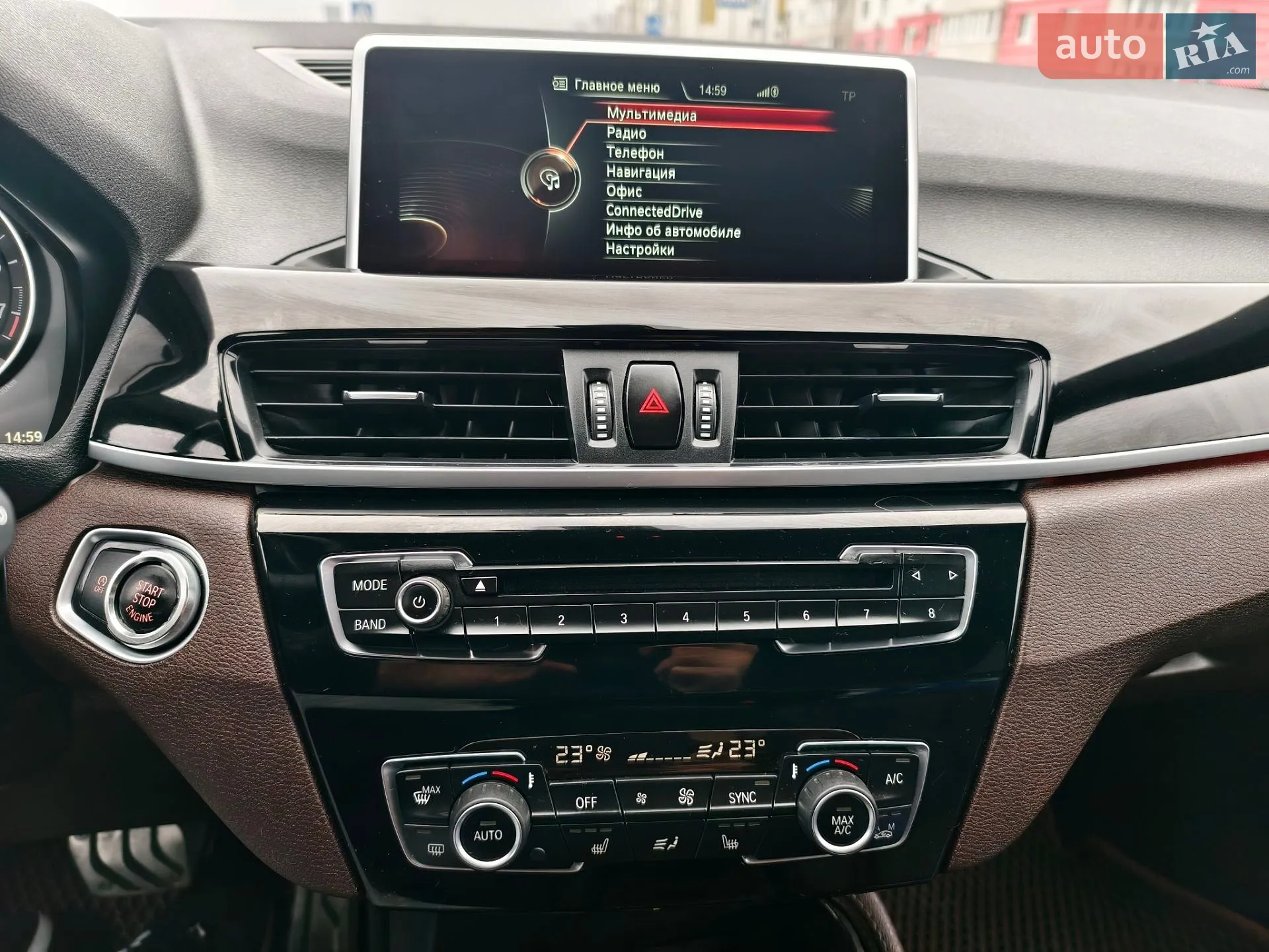2016 BMW X1 - мініатюра 22