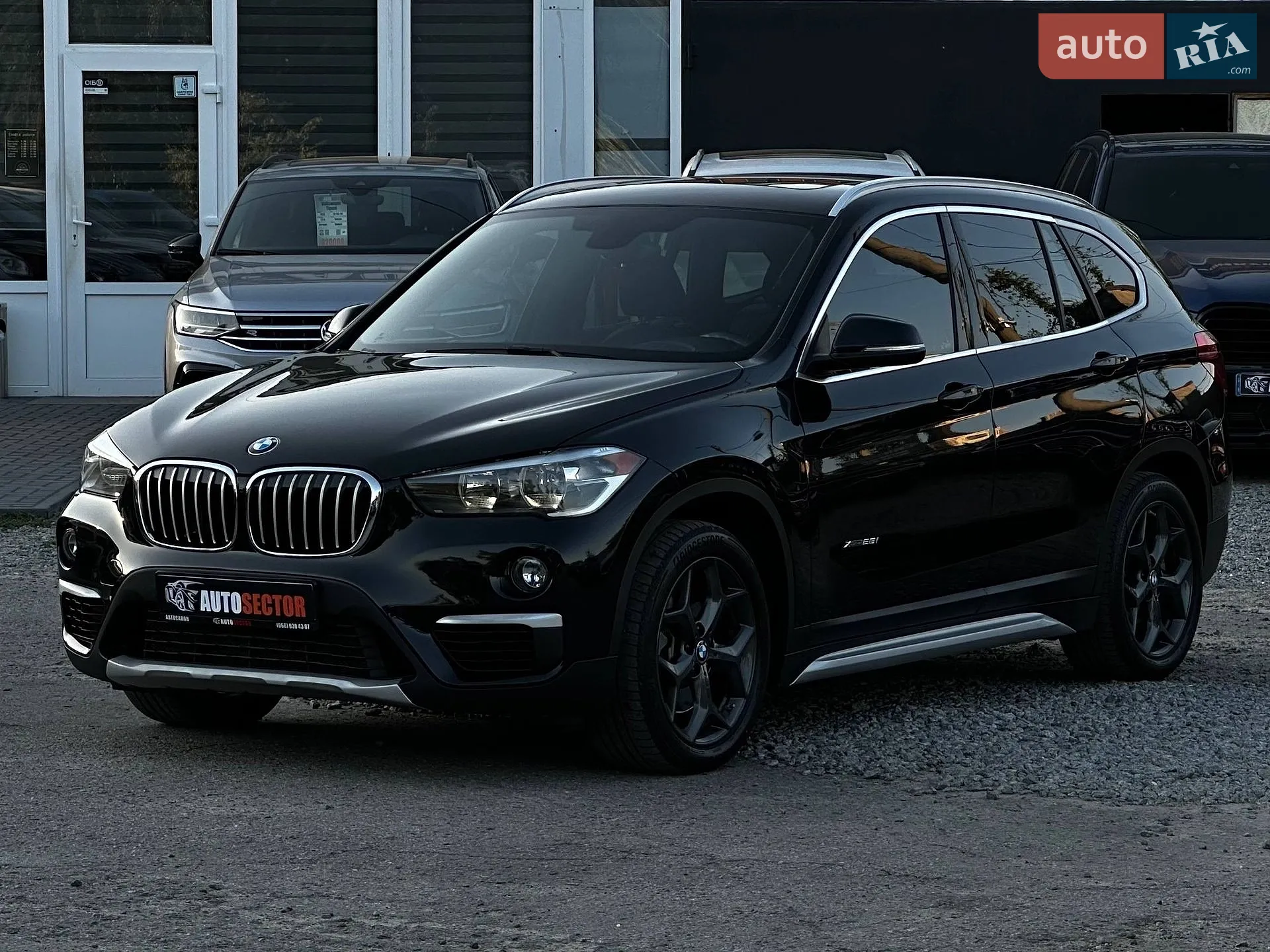 2017 BMW X1 - мініатюра 2
