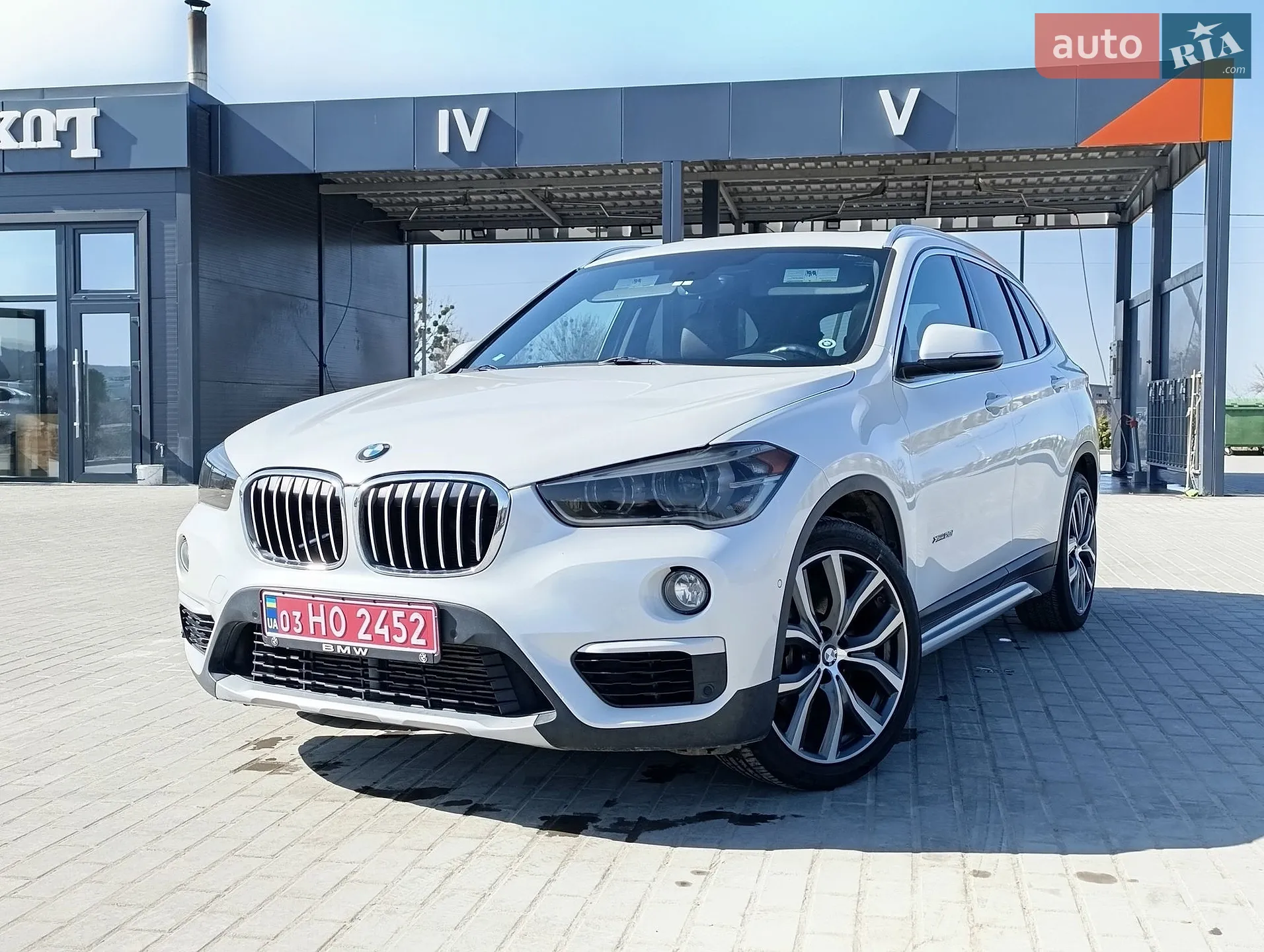 2016 BMW X1 - мініатюра 2