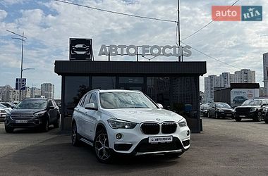 Позашляховик / Кросовер BMW X1 2016 в Києві