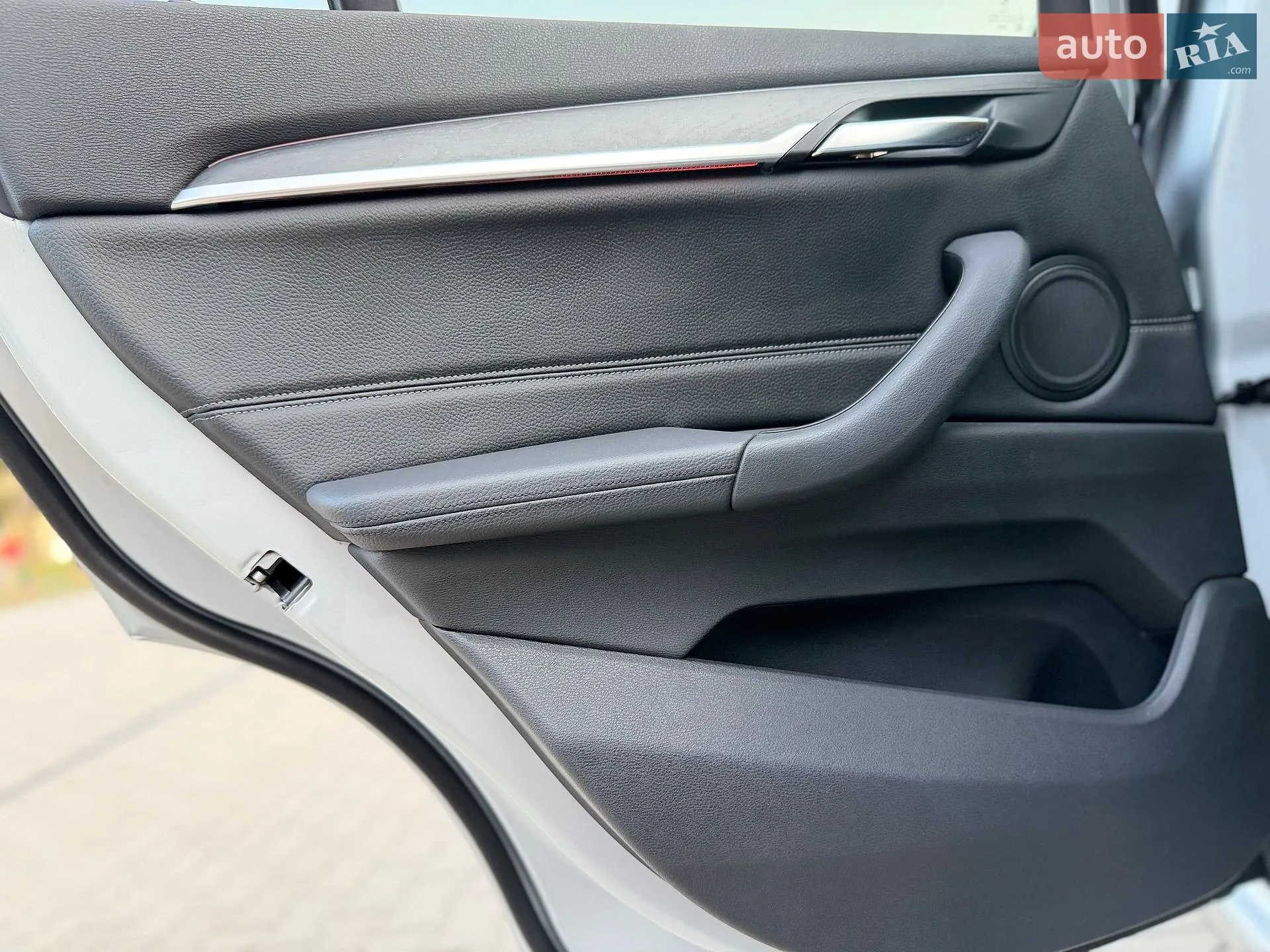 2016 BMW X1 - мініатюра 32