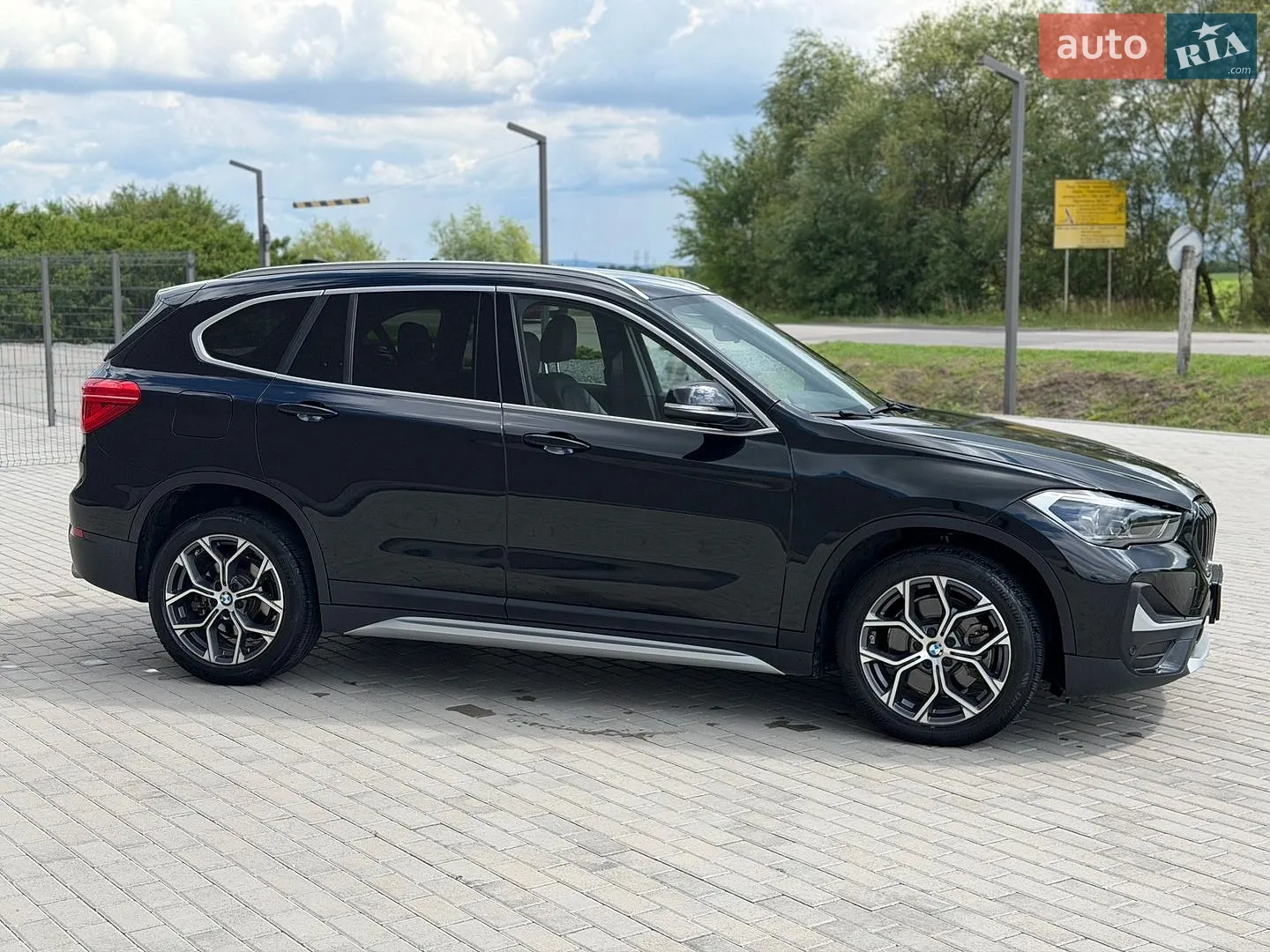 2021 BMW X1 - мініатюра 6