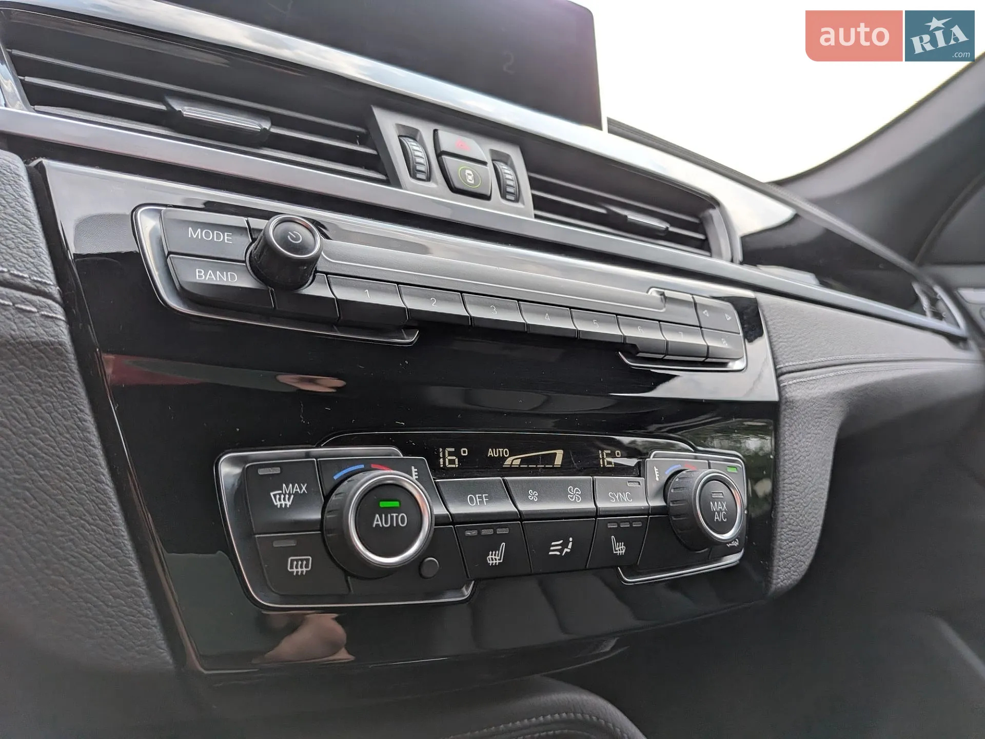 2021 BMW X1 - мініатюра 42
