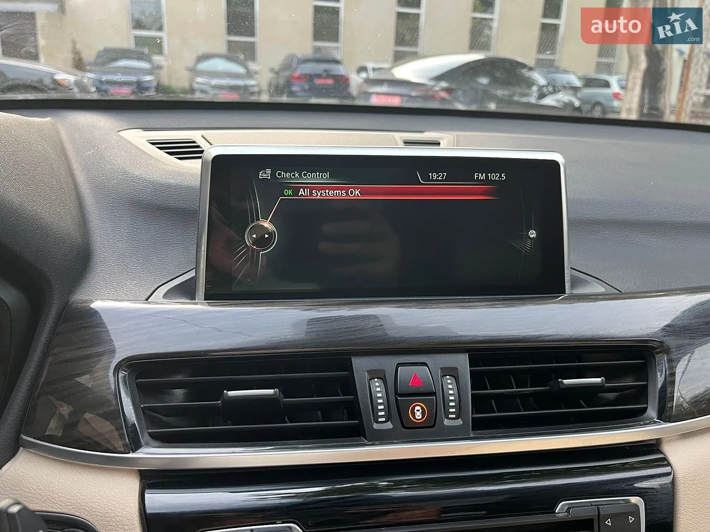2016 BMW X1 - мініатюра 22