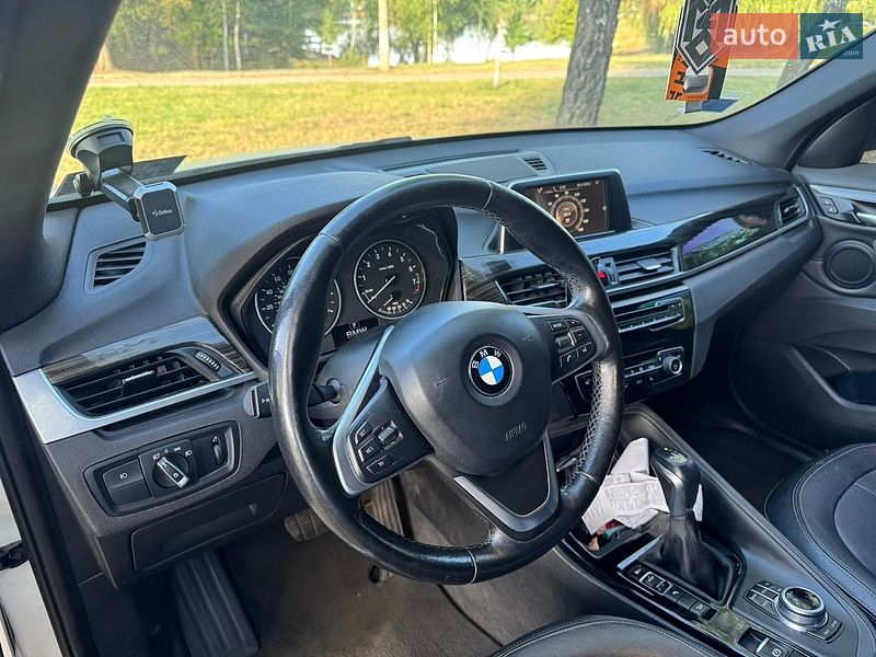 Внедорожник / Кроссовер BMW X1 2016 в Красилове