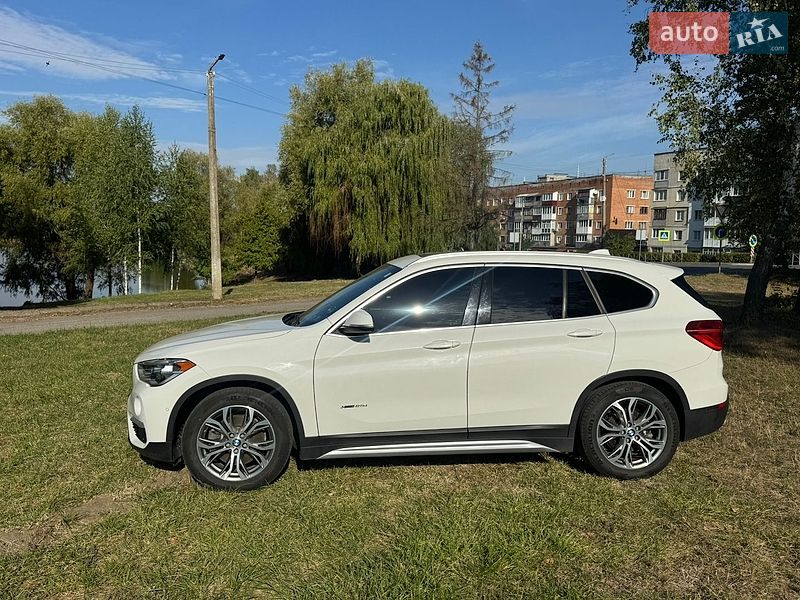 Внедорожник / Кроссовер BMW X1 2016 в Красилове