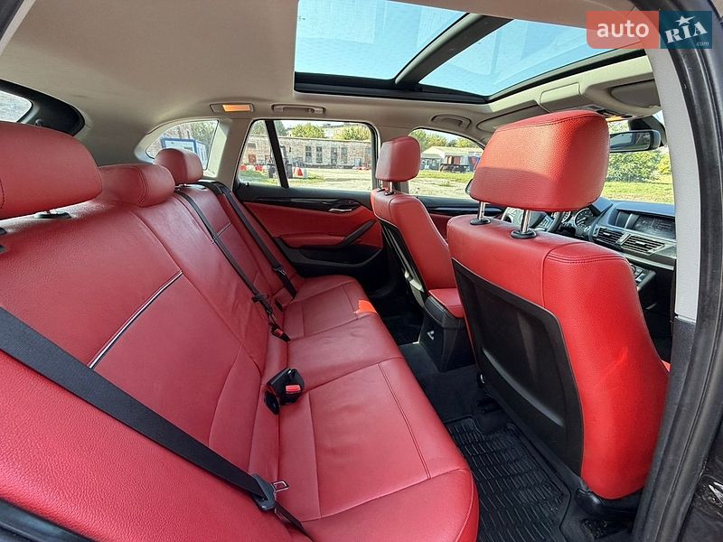 Внедорожник / Кроссовер BMW X1 2013 в Пирятине