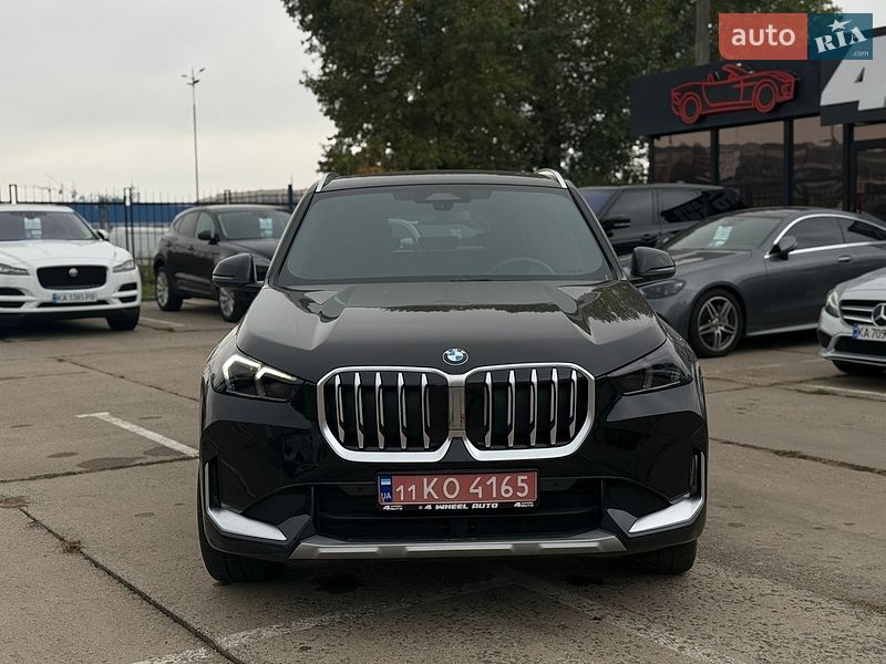 Внедорожник / Кроссовер BMW X1 2024 в Киеве