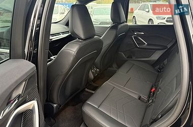 Внедорожник / Кроссовер BMW X1 2024 в Киеве