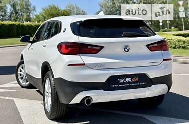 Позашляховик / Кросовер BMW X2 2022 в 