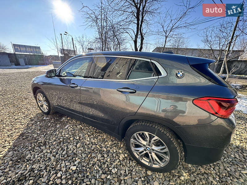 Внедорожник / Кроссовер BMW X2 2018 в Черновцах