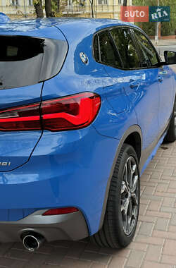 Позашляховик / Кросовер BMW X2 2018 в 