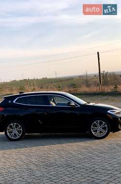 Внедорожник / Кроссовер BMW X2 2019 в 