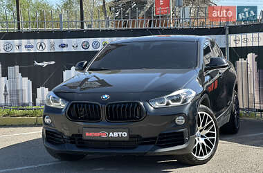 Внедорожник / Кроссовер BMW X2 2018 в 