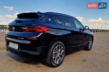 Внедорожник / Кроссовер BMW X2 2022 в 
