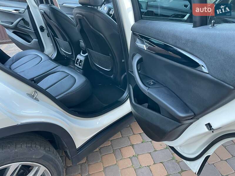 Внедорожник / Кроссовер BMW X2 2021 в Киеве