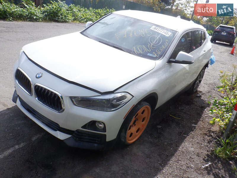 Внедорожник / Кроссовер BMW X2 2018 в Львове