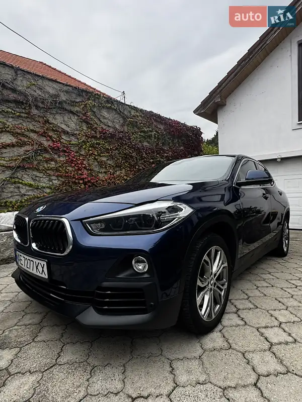 BMW X2