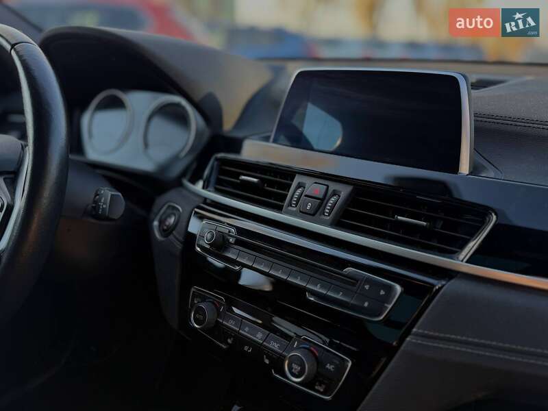 Внедорожник / Кроссовер BMW X2 2018 в Львове