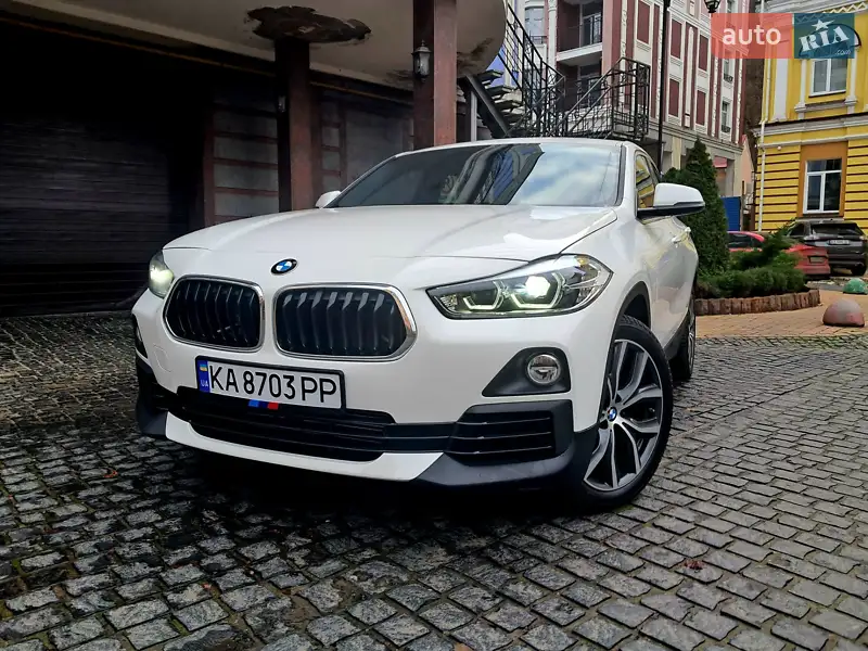 BMW X2