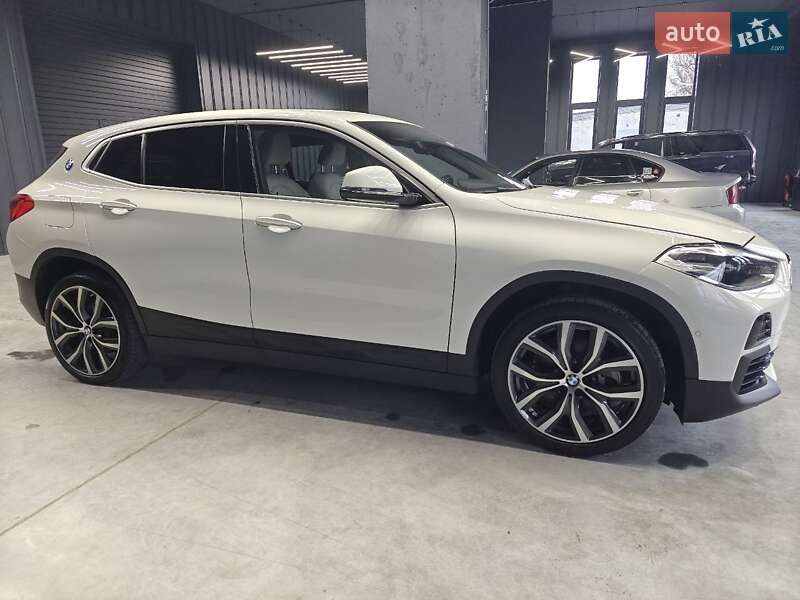 Внедорожник / Кроссовер BMW X2 2018 в Киеве