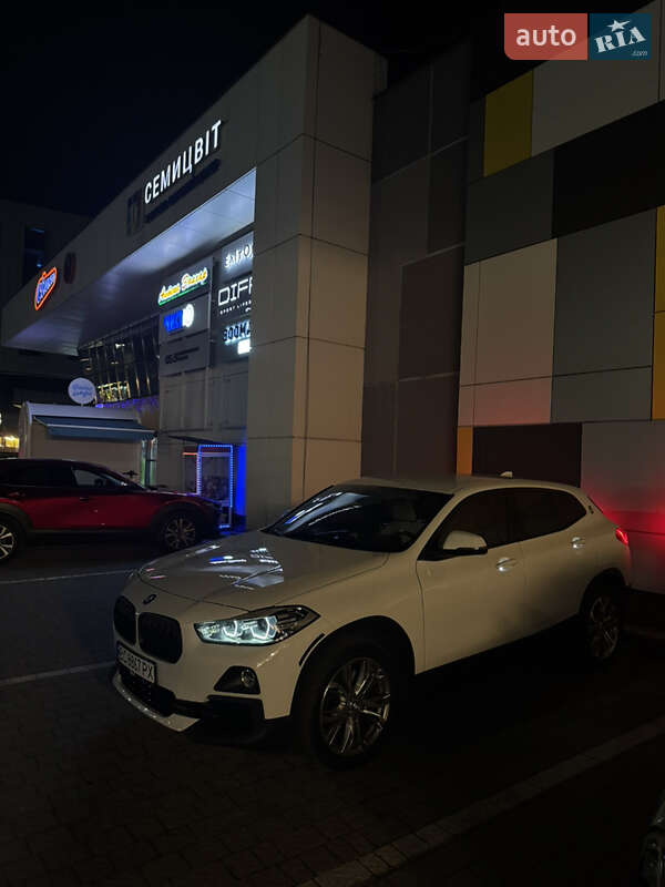 Внедорожник / Кроссовер BMW X2 2018 в Львове