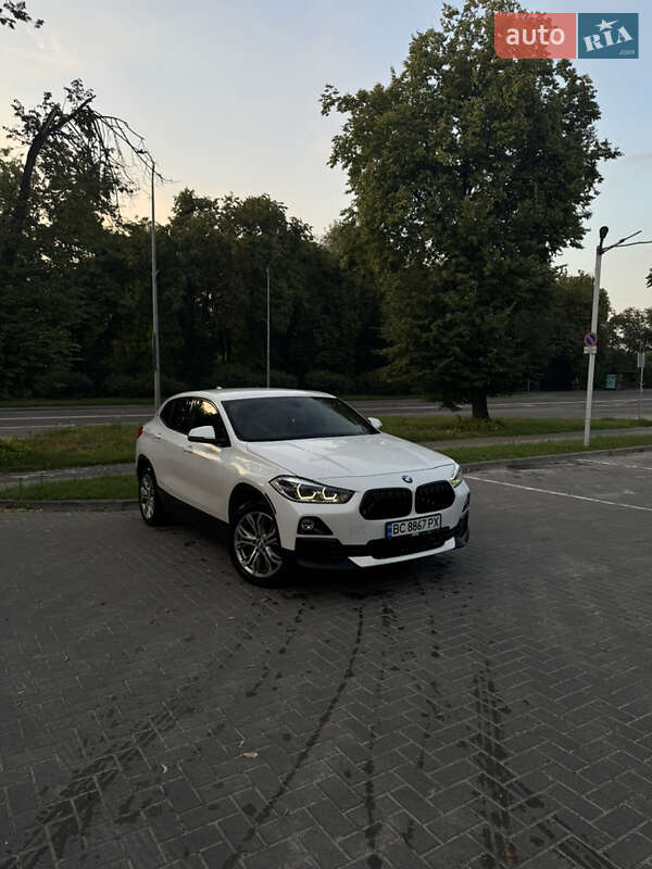 Внедорожник / Кроссовер BMW X2 2018 в Львове