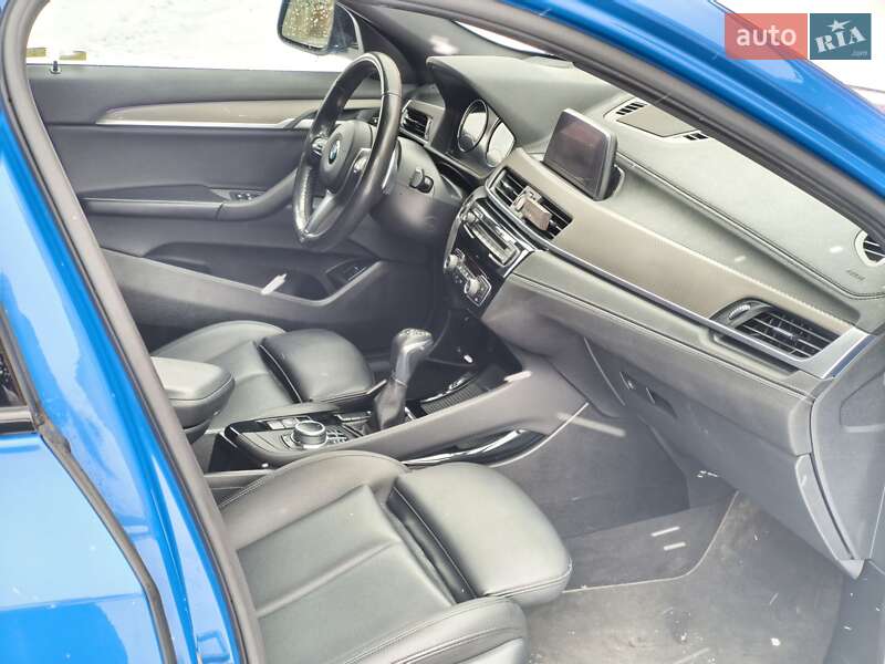 Внедорожник / Кроссовер BMW X2 2018 в Ромнах