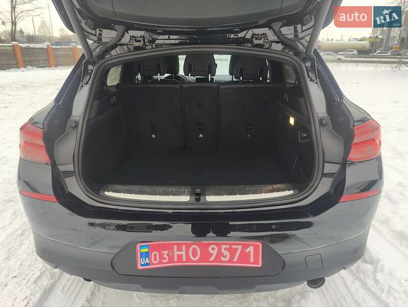 Внедорожник / Кроссовер BMW X2 2020 в Киеве