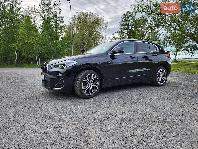 BMW X2