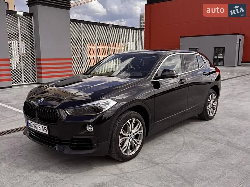 BMW X2