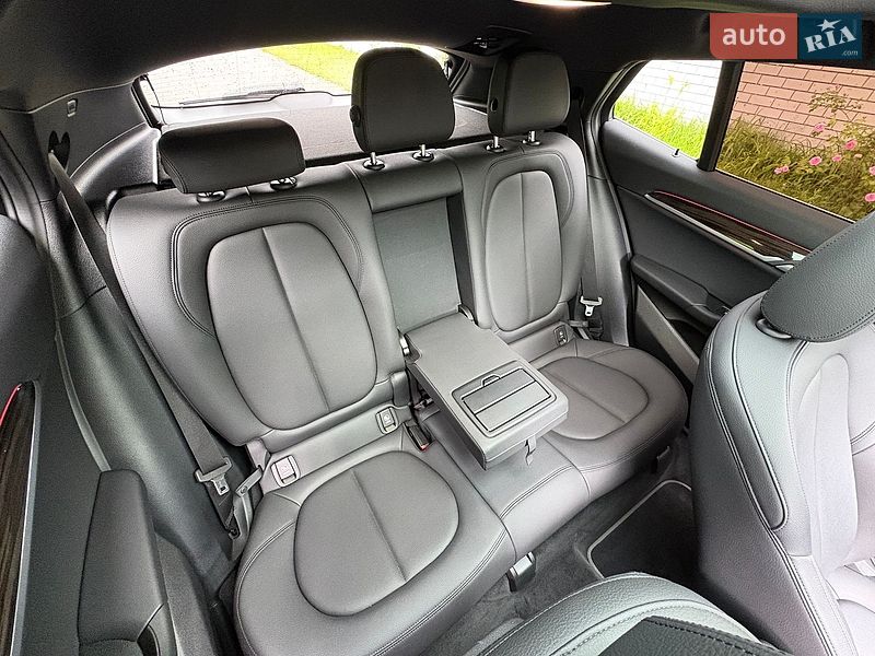Внедорожник / Кроссовер BMW X2 2021 в Киеве