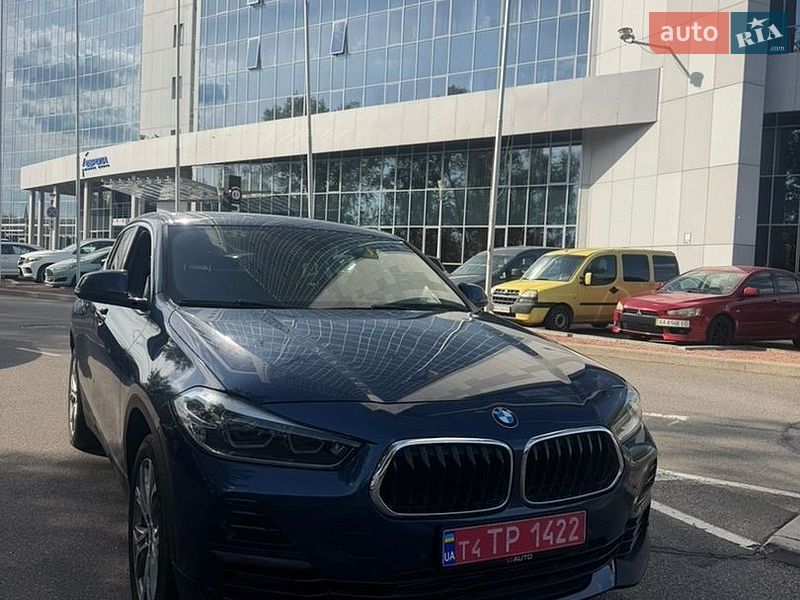 Внедорожник / Кроссовер BMW X2 2022 в Киеве