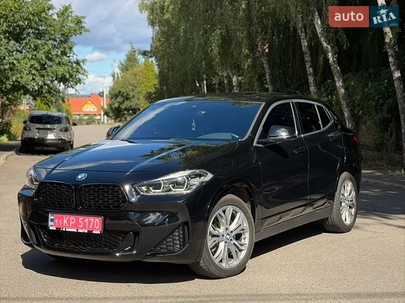 BMW X2